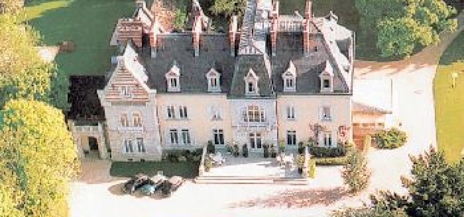 Dijon, France, 1 Chambre Chambres, ,1 Salle de bainsSalle de bain,Chateau,A vendre,1004